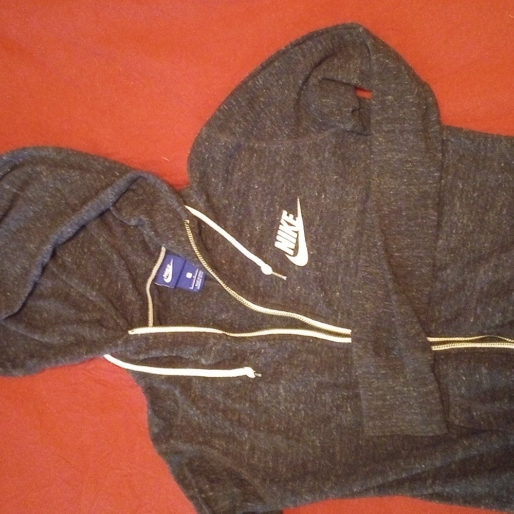 Nike zip up sweatshirt